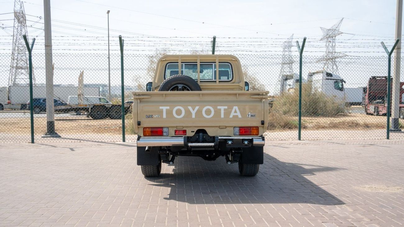 Toyota Land Cruiser Pick Up 2025 Toyota LC79 SC 4.0L Petrol MT