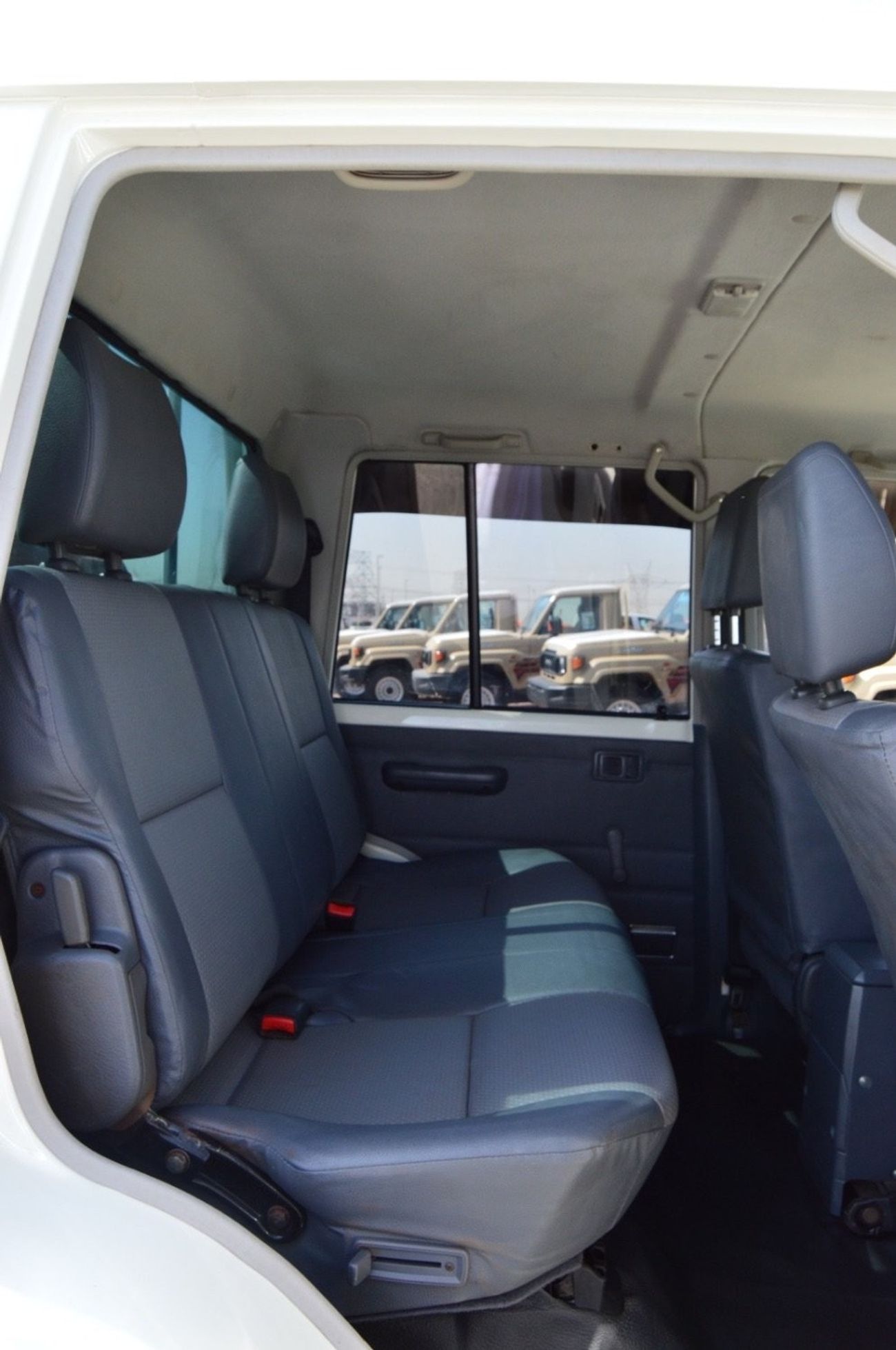 Toyota Land Cruiser Pick Up Std Clean car Diesel engine