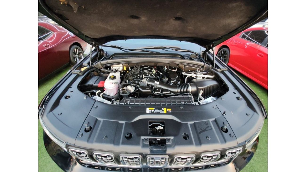 Jeep Grand Cherokee L Limited Warranty one year