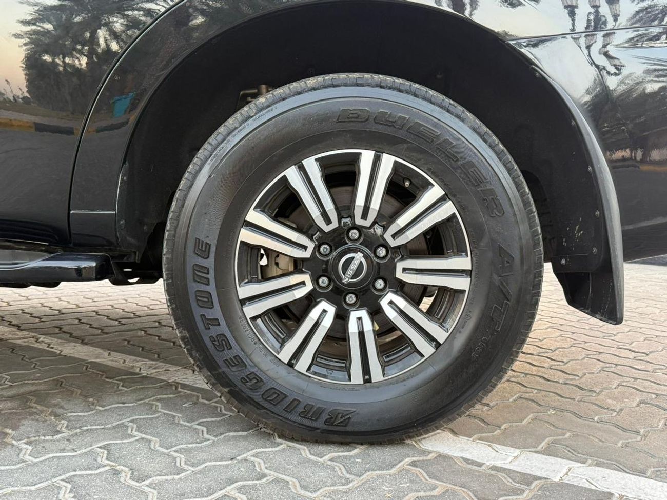 نيسان باترول سوبر سفاري Y62 Ti-L Right Hand Drive