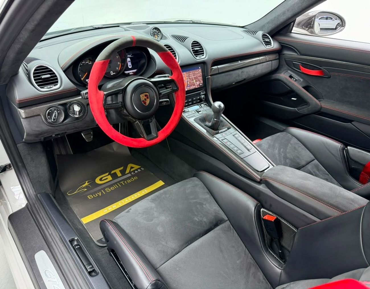 بورش كايمان GT4 2020 Porsche Cayman GT4, Warranty, Full Service History, Low Km, Excellent Condition, GCC
