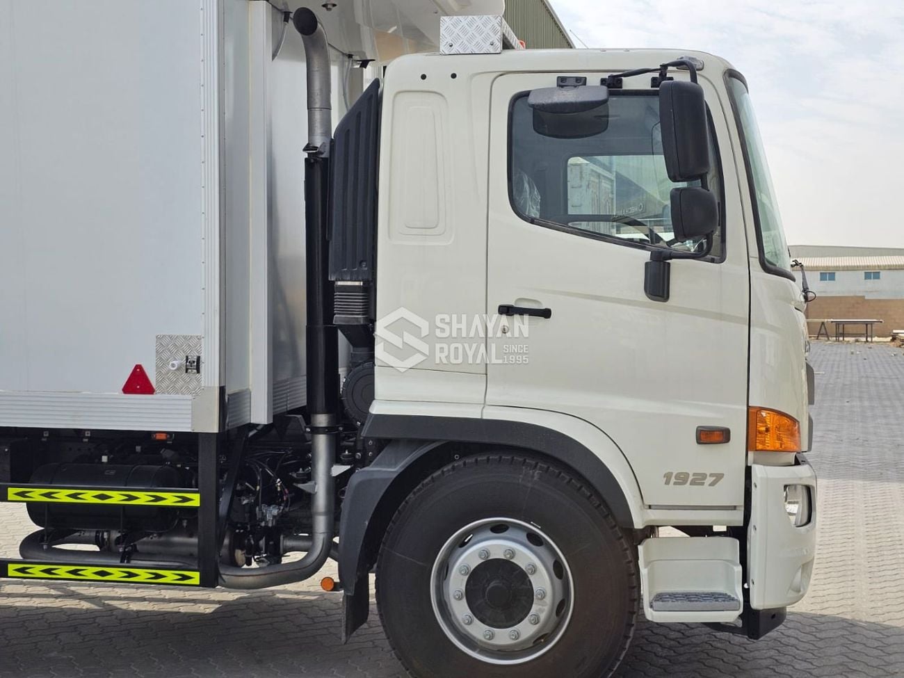 Hino 500 7.7L REFRIGERATOR TRUCK 13.5PL EURO4 2025MY