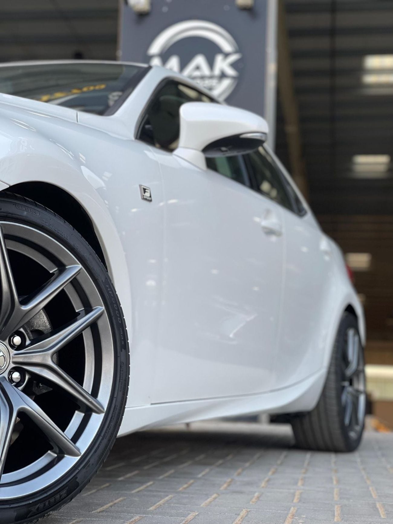 Lexus IS250 Platinum 2.5L V6 2.5L / FULL OPTION / IN PERFECT CONDITION