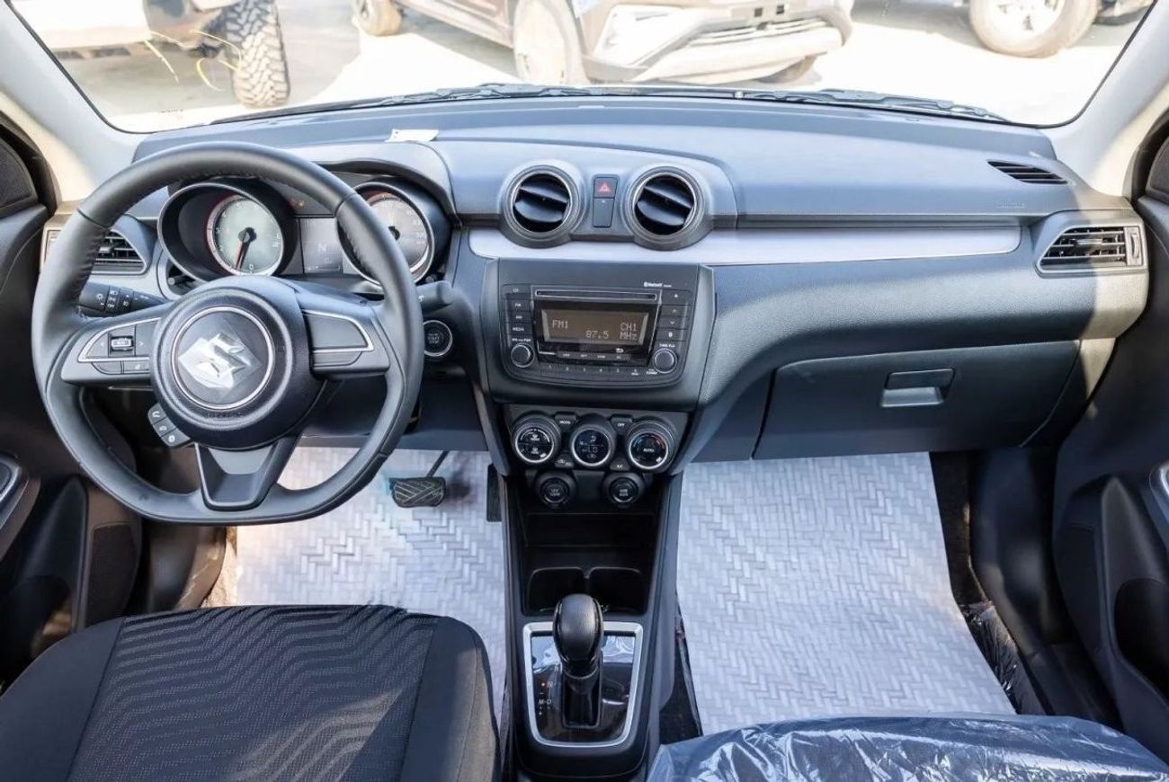 سوزوكي سويفت SUZUKI SWIFT GLX 1.2P AT MY2025