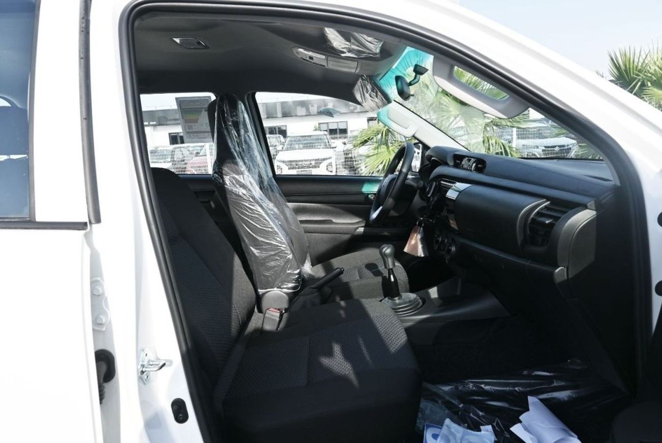 تويوتا هيلوكس تويوتا هايلكس دي ال اكس 2024 4WD 2.4 L Diesel