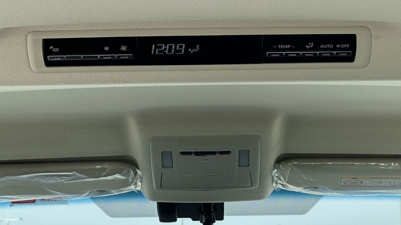 Toyota Granvia 3.5L Premium Toyota Granvia 3.5L V6 6-STR LEATHER AT