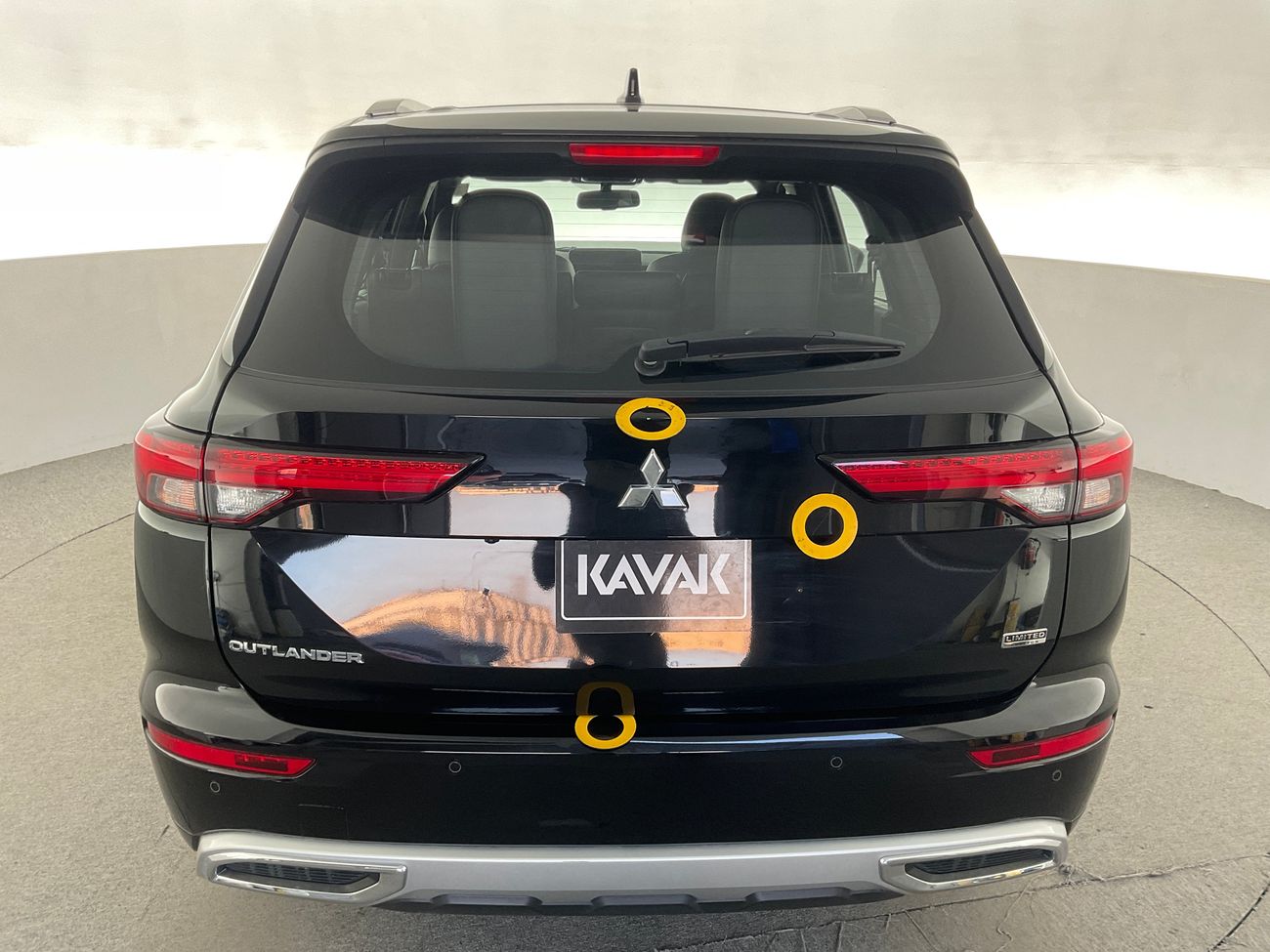 Mitsubishi Outlander Premium - Launch Edition | Guaranteed Warranty | 0 Down Payment