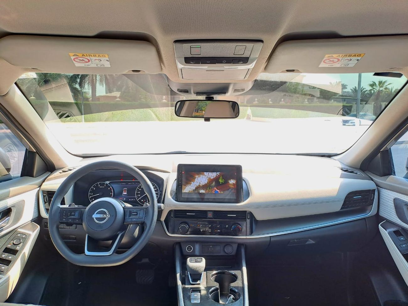 Nissan XTrail S 2WD (5-Seater) 2023 2.5L GCC (1240/-MONTHLY)