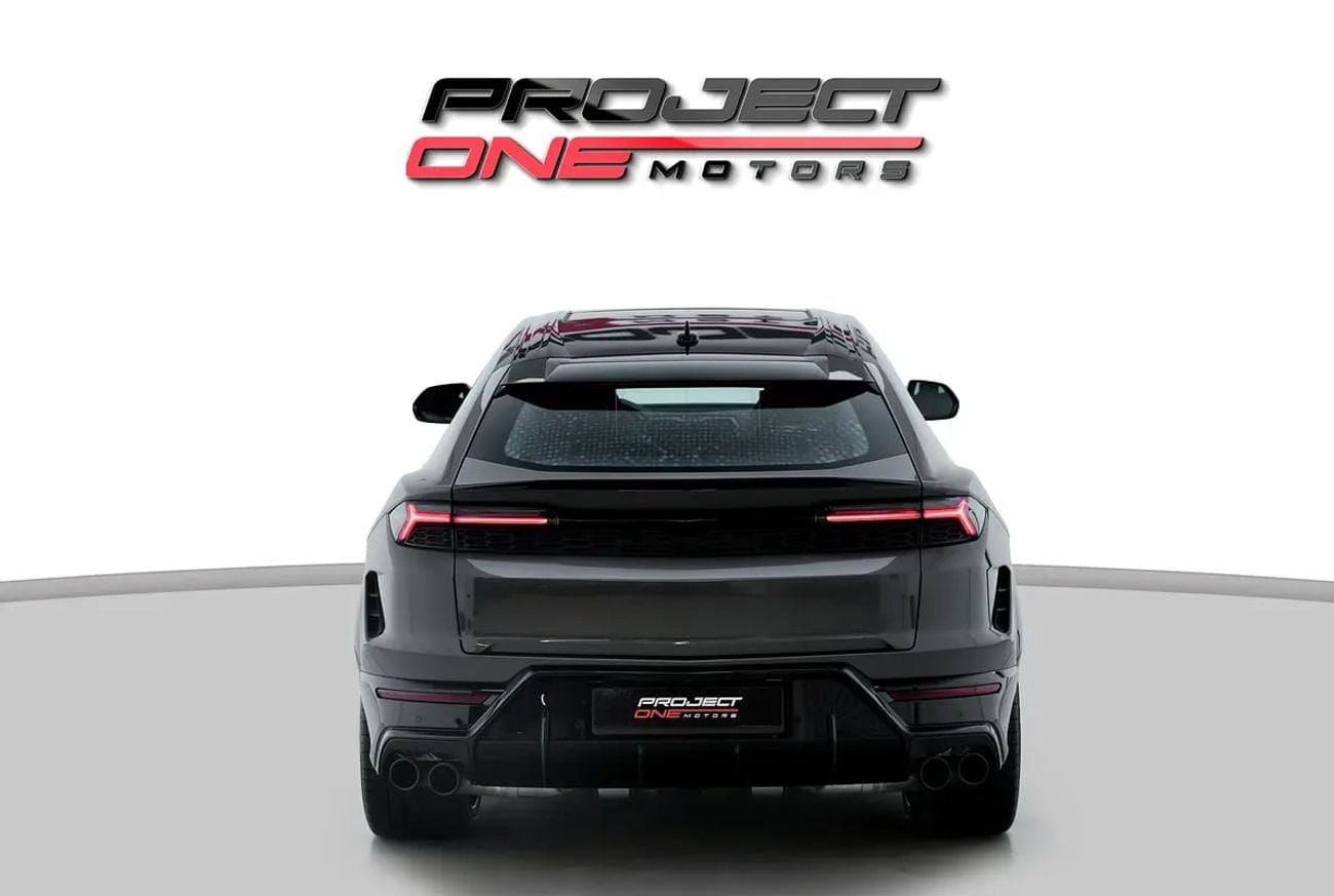 Lamborghini Urus SE 4.0T V8 Hybrid SE