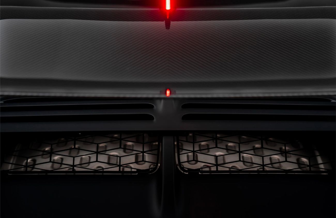 بوغاتي ديفو 8.0L W-16 Quad-Turbocharged Engine | Warranty