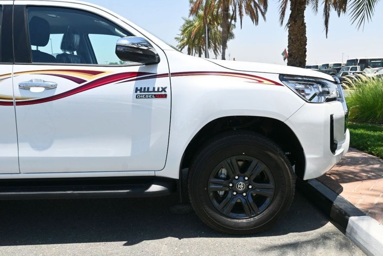 تويوتا هيلوكس تويوتا هايلكس SRS 4X4 ديزل 2.4 لتر 2024