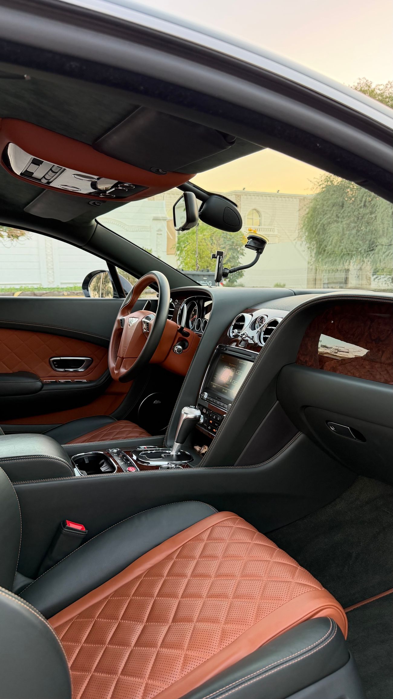 بنتلي كونتيننتال جي تي