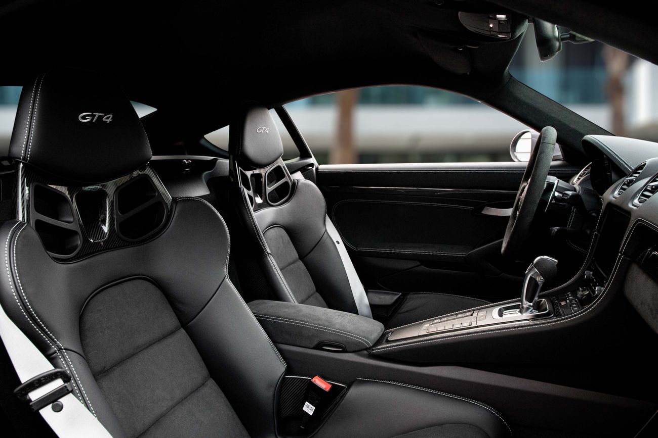 بورش كايمان Cayman GT4 | Warranty  | 9,792 P.M | 0% Downpayment | Porsche GT4 | Porsche Warranty