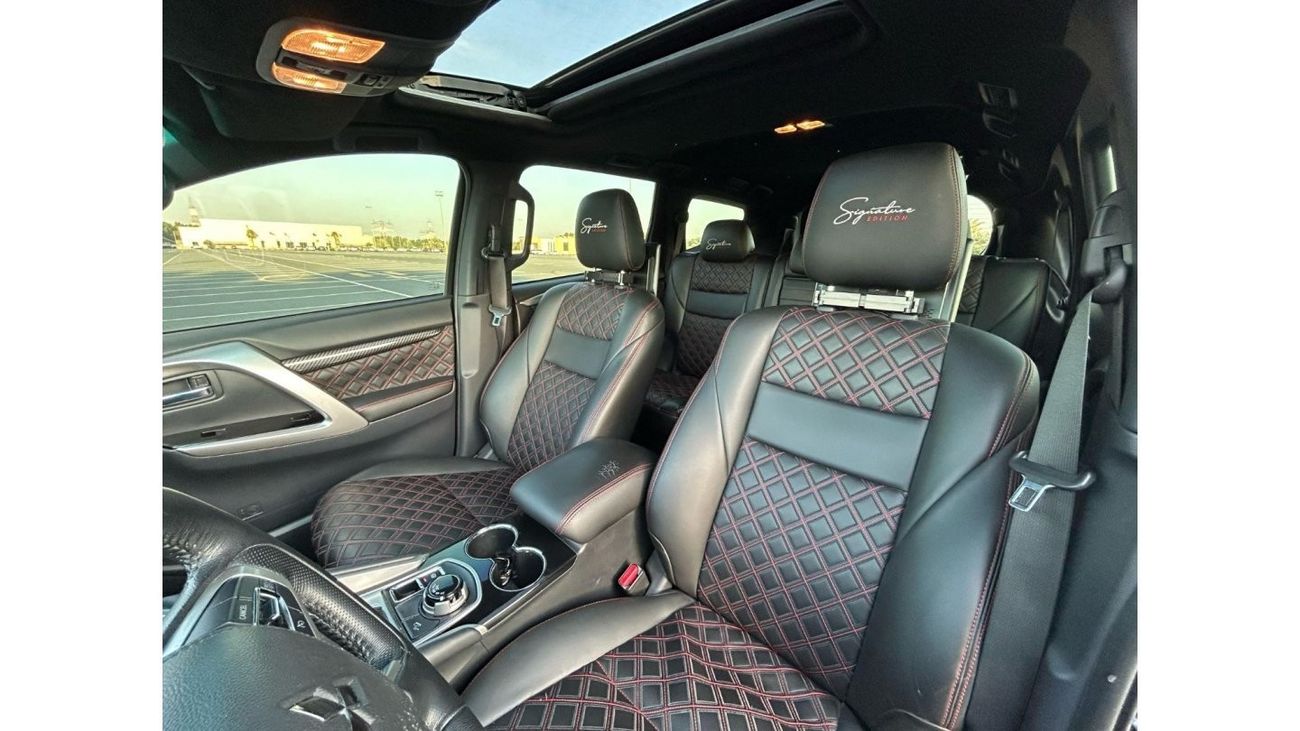 Mitsubishi Montero GLS Premium Montero Sport signature edition 2019 GCC 2Keys // Low mileage // Full option // perfect