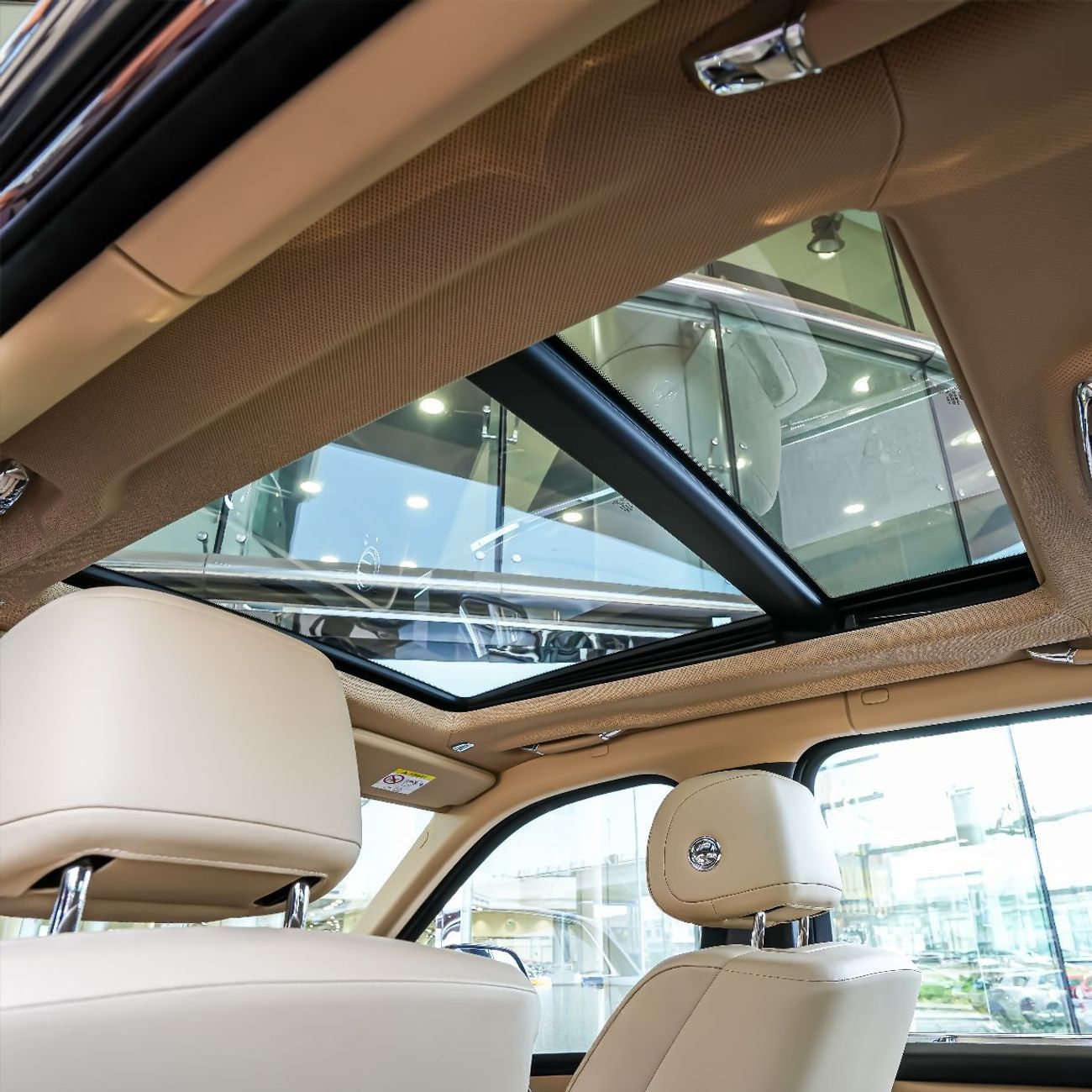 رولز رويس كولينان 2020 ROLLS ROYCE CULLINAN DONE 12,000KM ( FULL SERCICE HISTORY FROM ROLLS ROYCE )