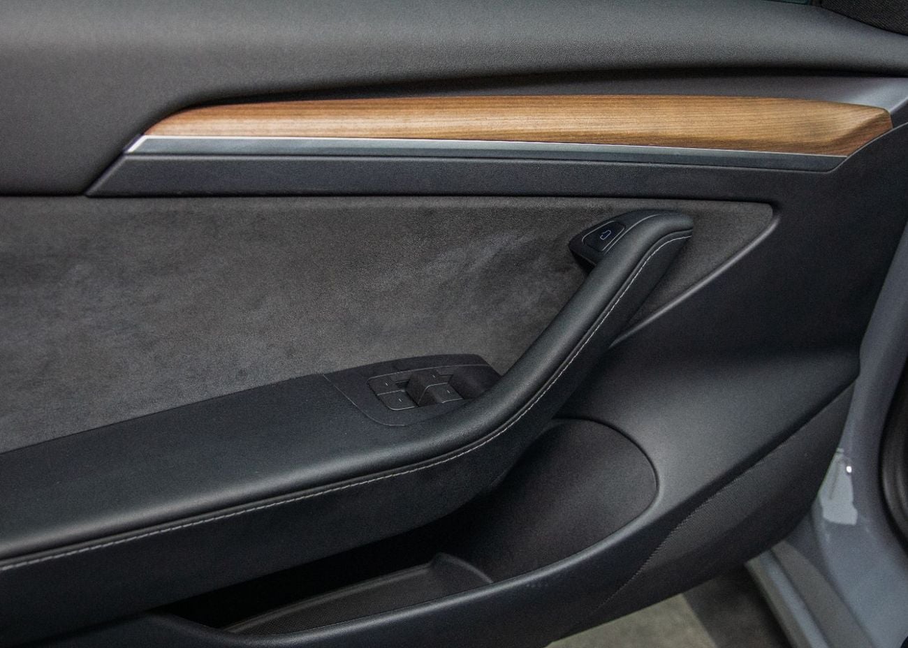 Tesla Model S STD