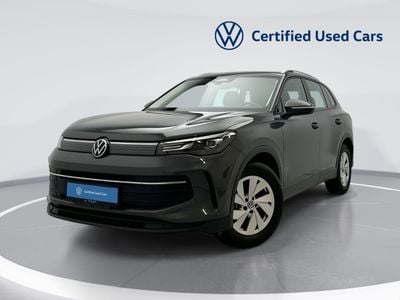 فولكس واجن تيجوان LIFE Tiguan Life 1.4L | Rear Camera | 3-Zone Climatronic | Ambient Lighting | Leather Steering Wheel | Di