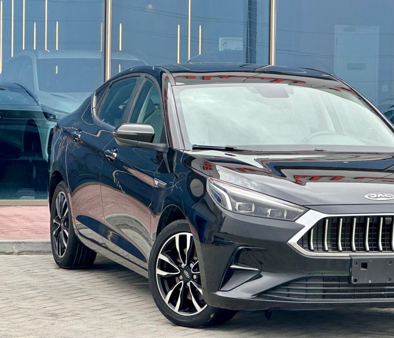 جاك J7 LUXURY 450-MONTHLY | GCC | FULL OPTION  | ACCIDENT FREE
