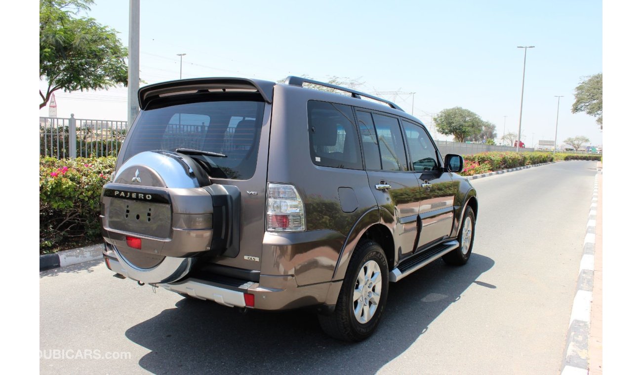 Mitsubishi Pajero 2014 / GCC/ FULL OPTION / 100% FREE OF ACCIDENT / FULL SERVICE DONE