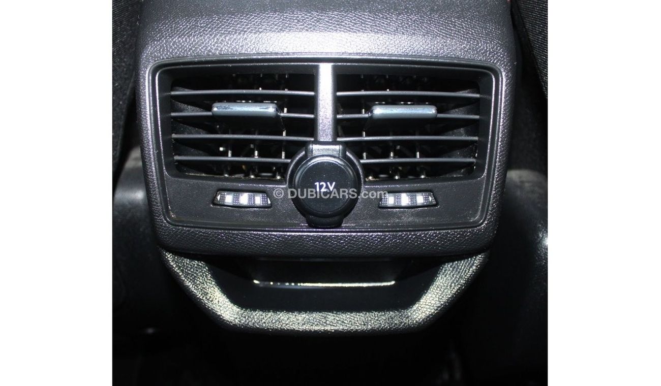 Peugeot 3008 Active Peugeot 3008 GCC 2020 in excellent condition