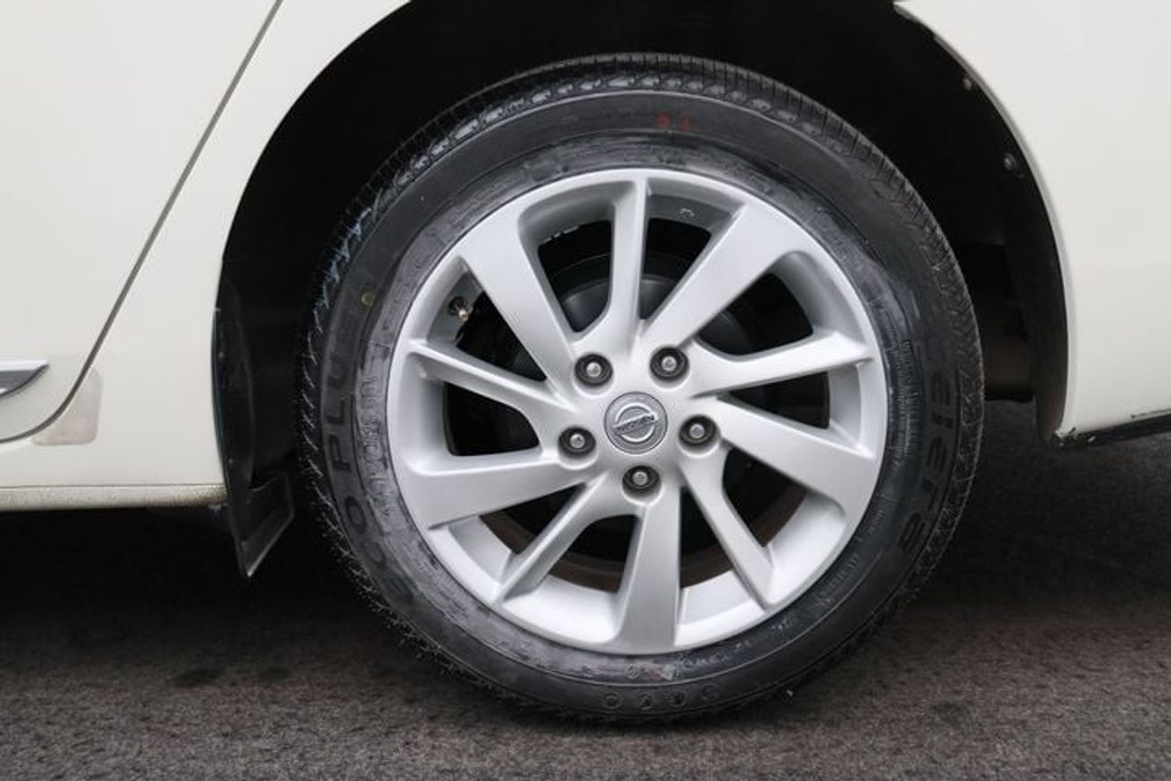 Used Nissan Sentra SV 1.6 2018 for sale in Dubai - 835056