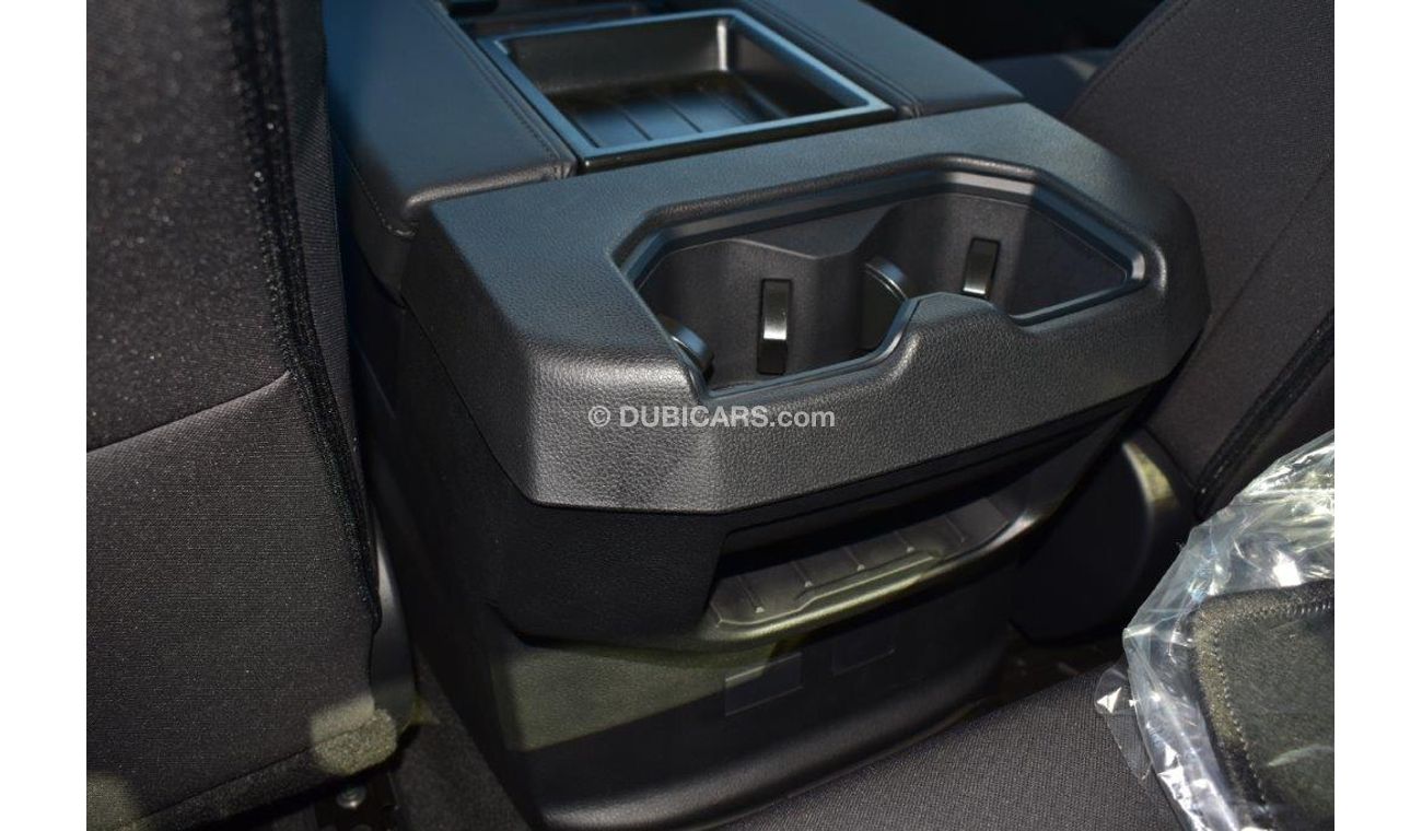 تويوتا تاندرا Double Cab SR V6 3.5l Petrol 4wd Automatic