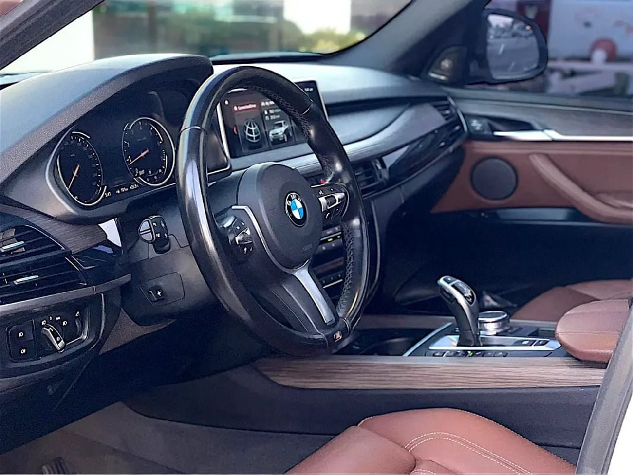 بي أم دبليو X5 1,643 P.M | xDrive50i - GCC Specs - Excellent Condition