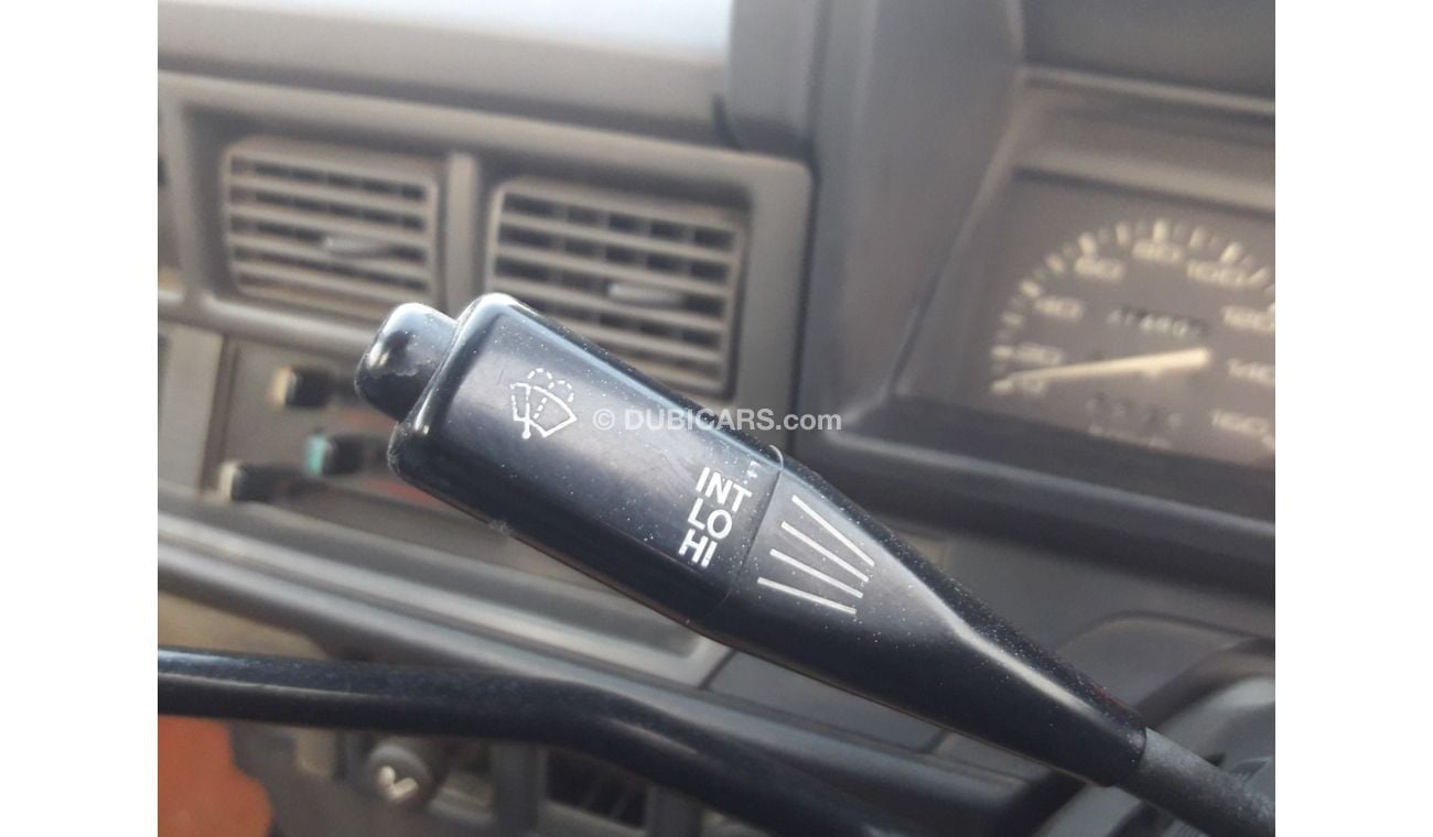 Toyota Lite Ace TOYOTA LITEACE TRUCK RIGHT HAND DRIVE (PM1017)