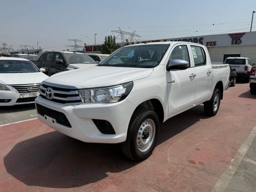 Toyota Hilux TOYOTA HILUX 2.4 L AT BASIC WHITE 2025- OMAN SPEC
