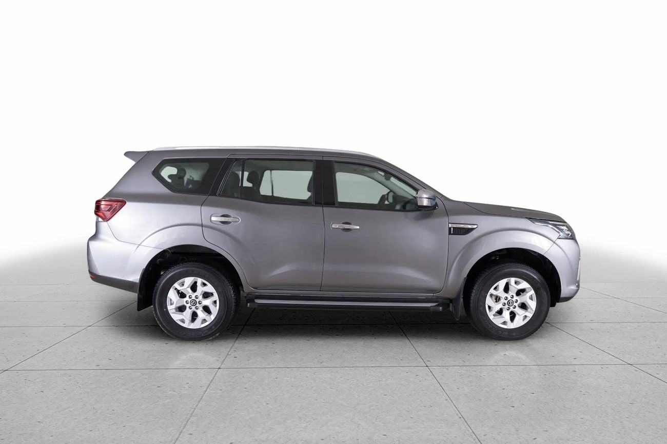 Nissan XTerra Titanium 2.5L RWD TITANIUM 2.5