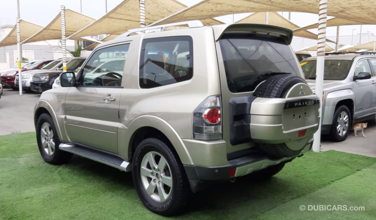 Mitsubishi Pajero GCC number one car - Alloy wheels - Excellent condition