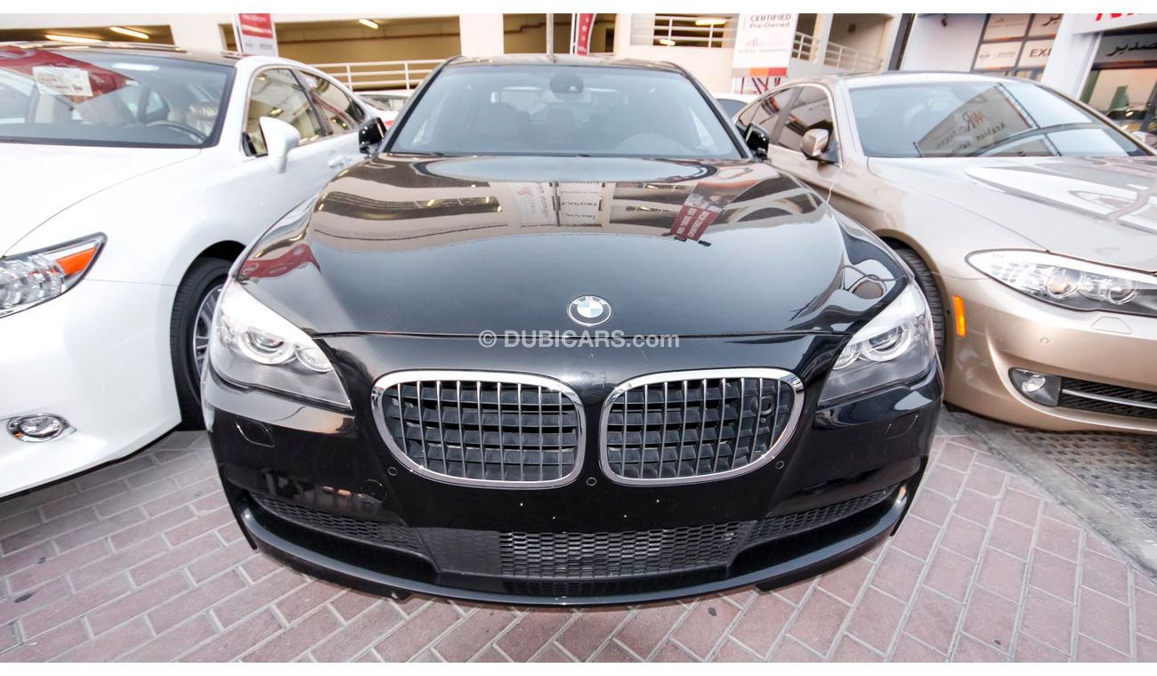 بي أم دبليو 750Li i