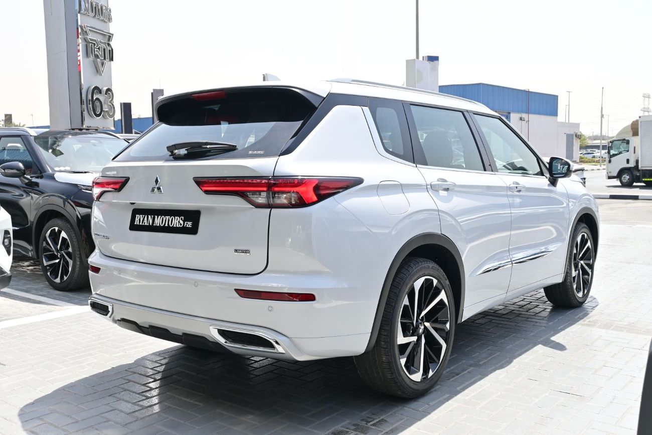 Mitsubishi Outlander Mitsubishi Outlander P-Line 2.5L Petrol 4WD, Model 2025, Color White