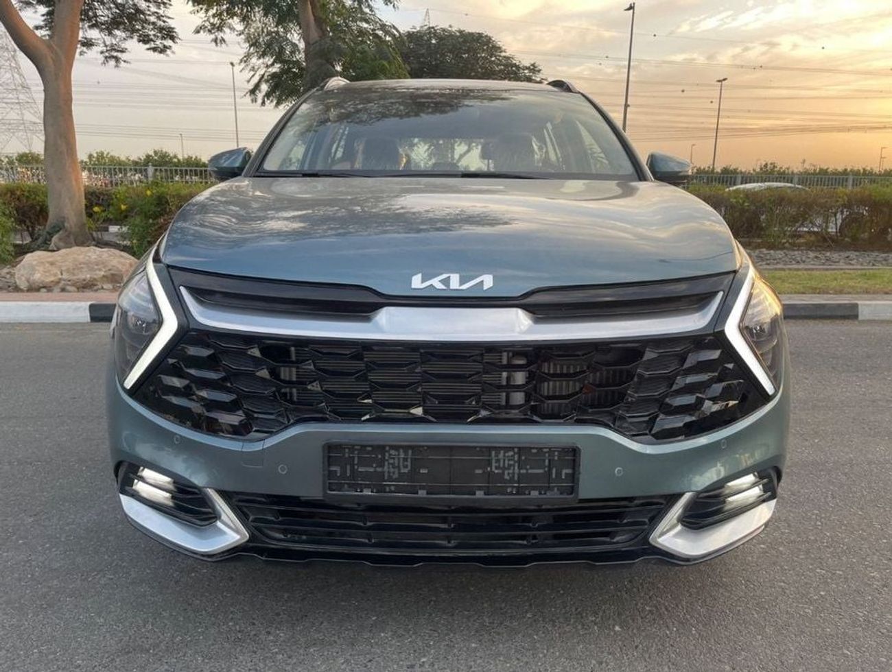 كيا سبورتيج EX 1.6L