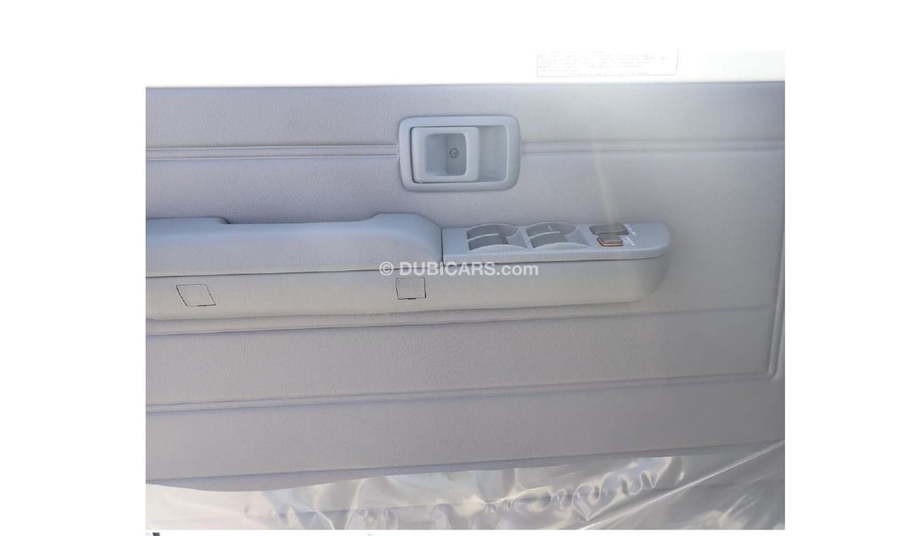 Toyota Land Cruiser Pick Up 2023 Toyota Land Cruiser Pickup 4.2L V6 Diesel Double Cab