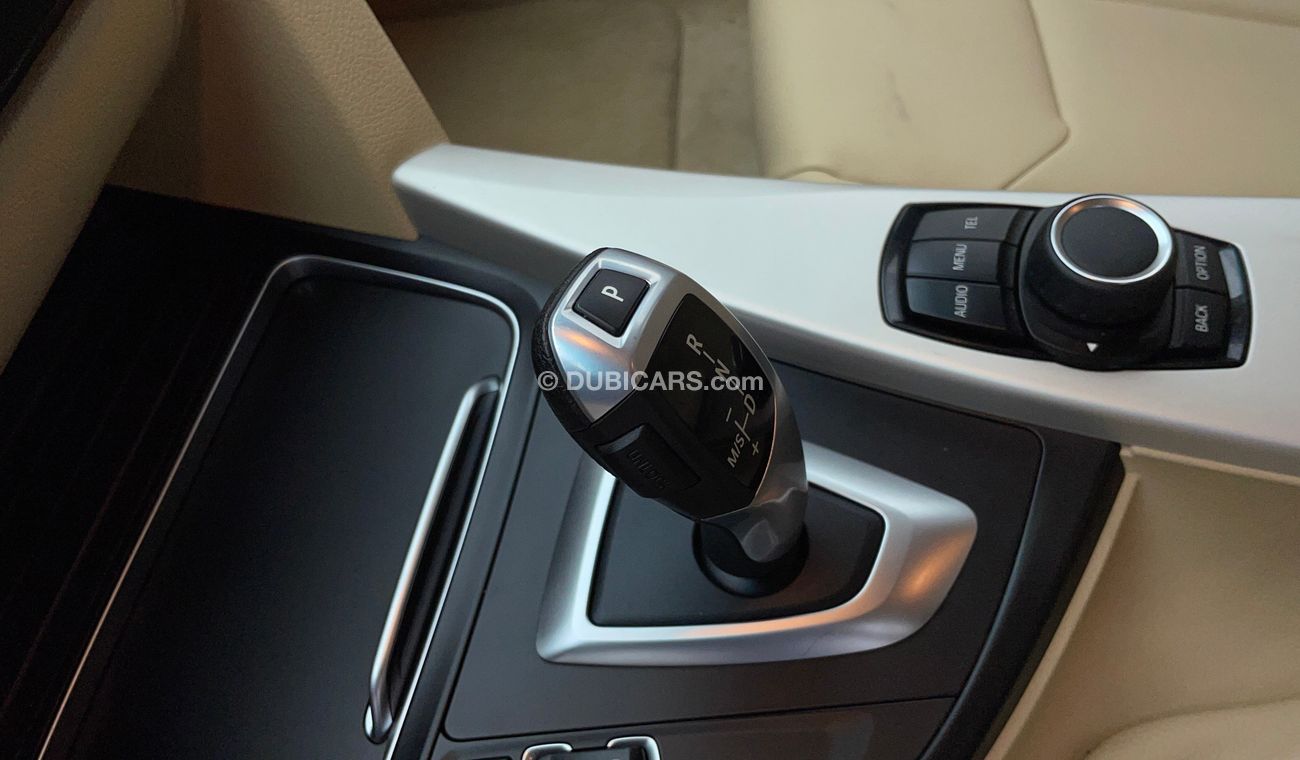 BMW 318i EXECUTIVE 1.5 | Zero Down Payment | Free Home Test Drive