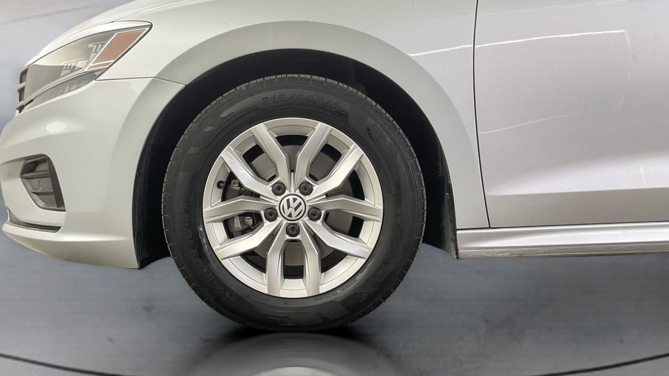 Volkswagen Passat TRENDLINE | Guaranteed Warranty | 0 Down Payment