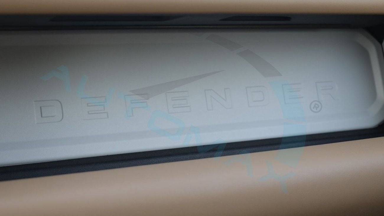 لاند روفر ديفندر (For Export , НА ЭКСПОРТ) 110 X-Dynamic SE P400e Plug-in Hybrid 2025 Без пробега