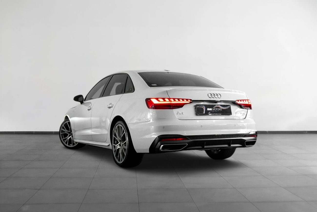 Audi A4 35 TFSI S Line