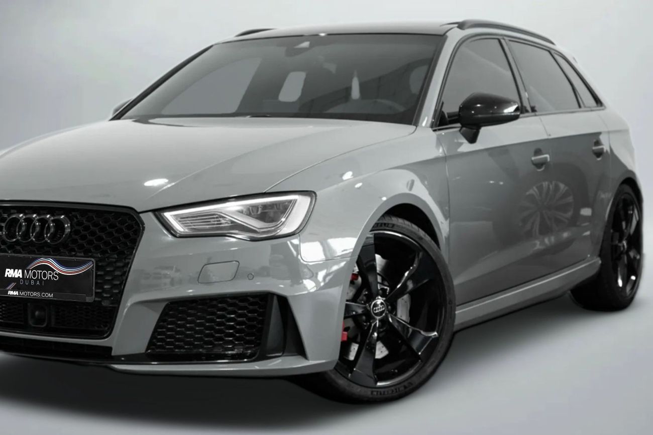 Audi RS3 TFSI quattro 2.5L (362 HP) Hatchback