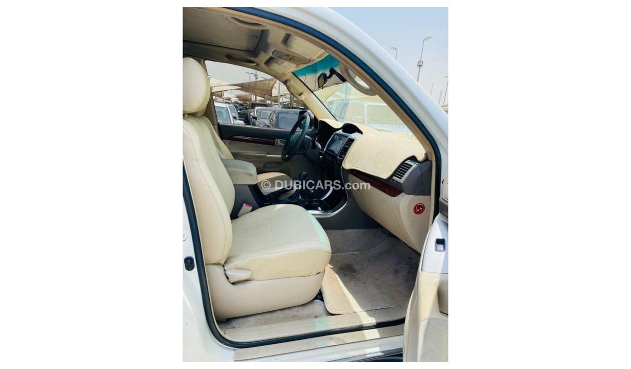 Toyota Prado Toyota Prado 2009 GCC 6 cylinder perfect condition
