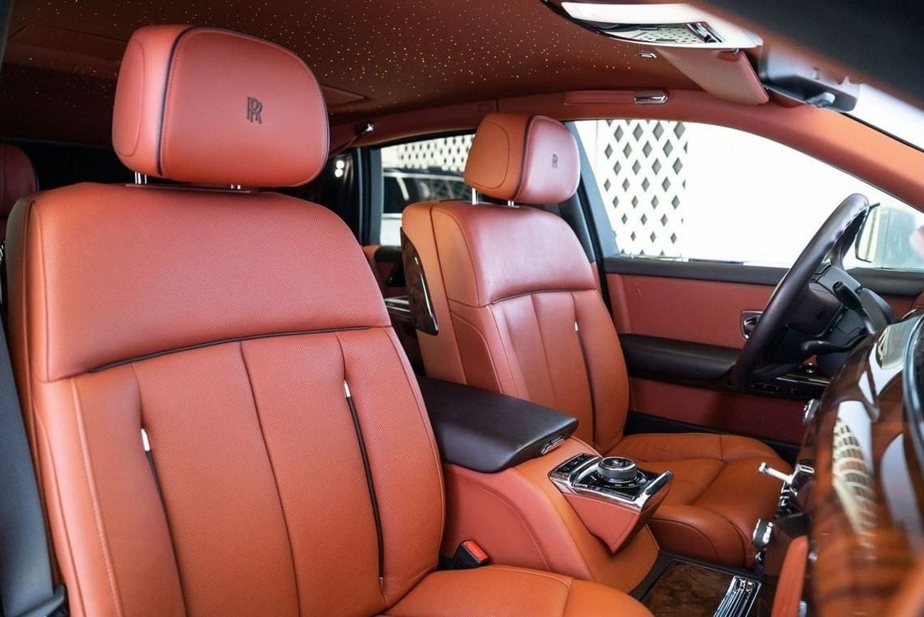 رولز رويس فانتوم Std 6.8L