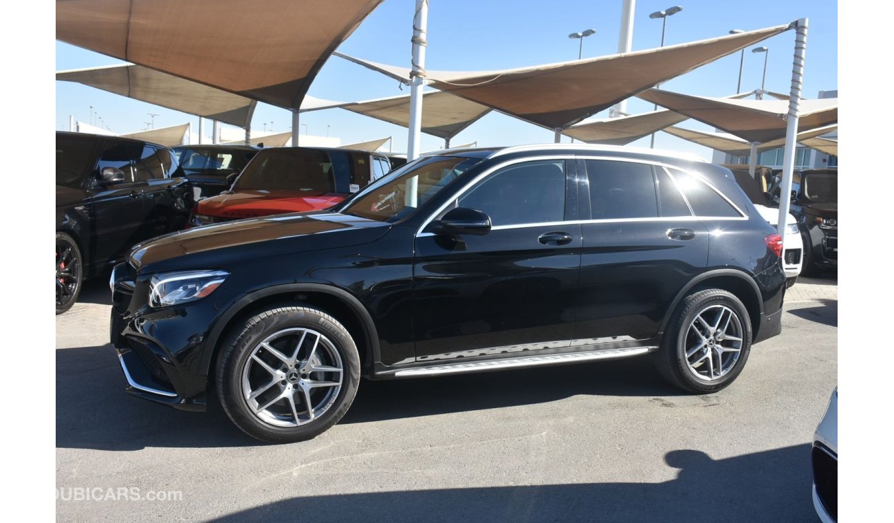 Mercedes-Benz GLC 300 2018 / EXCELLENT CONDITION / WITH WARRANTY