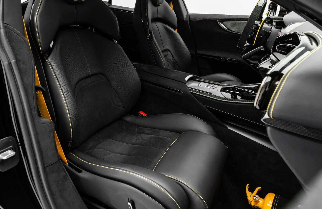 فيراري بوروسانجوي ستاندارد 6.5L V12 Naturally-Aspirated Engine