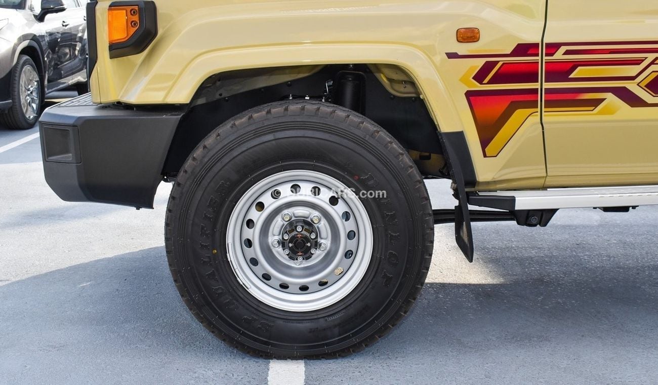 Toyota Land Cruiser Pick Up TOYOTA LAND CRUISER | PETROL SINGLE CABIN M/T | 4.0L V6 | 2024