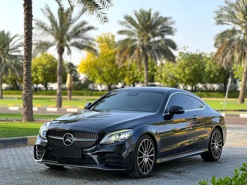 Mercedes Benz C300 C300 Coupe , GCC Specs