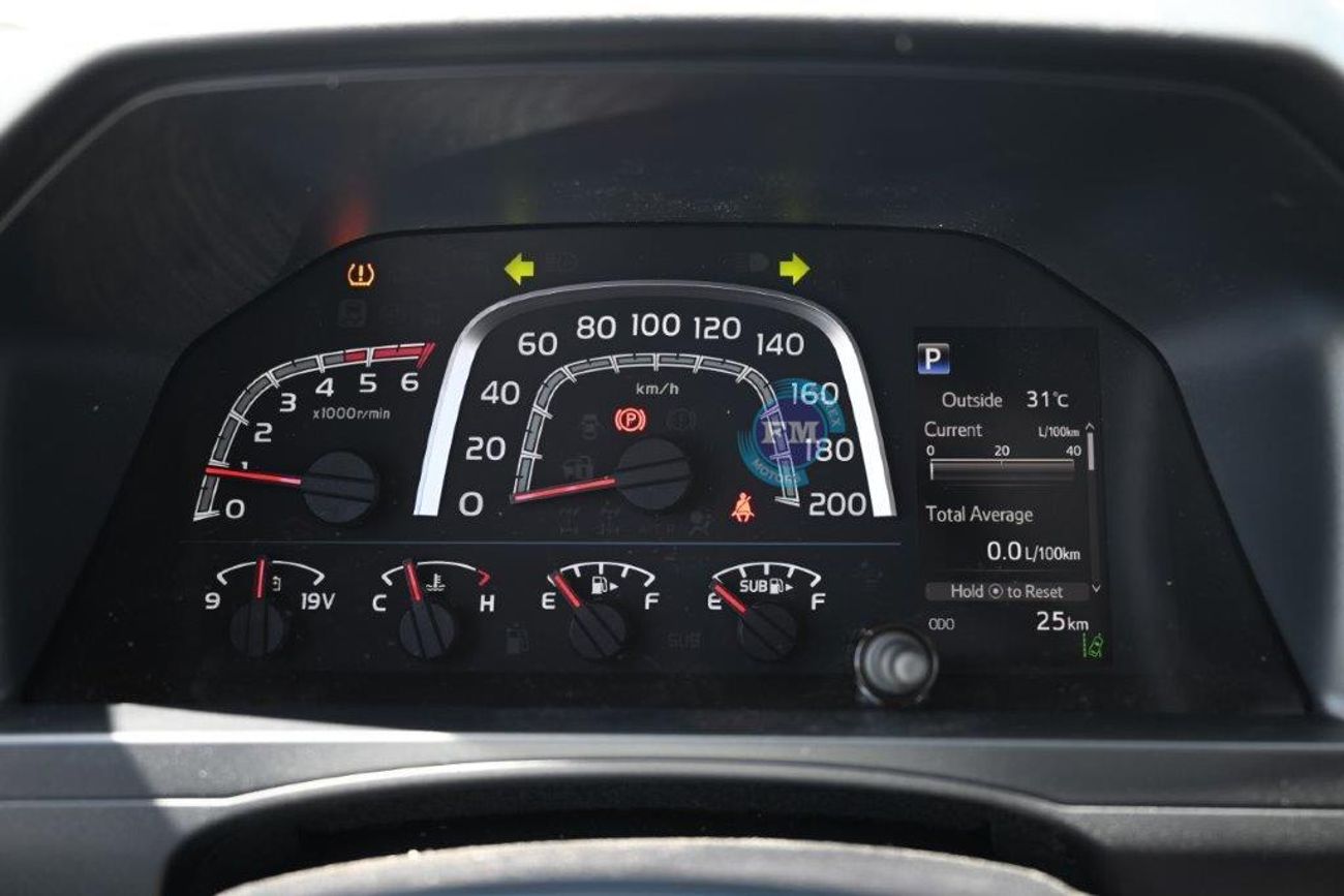 تويوتا لاند كروزر بيك آب 79 Single Cab LX-Z 2.8L Diesel Automatic