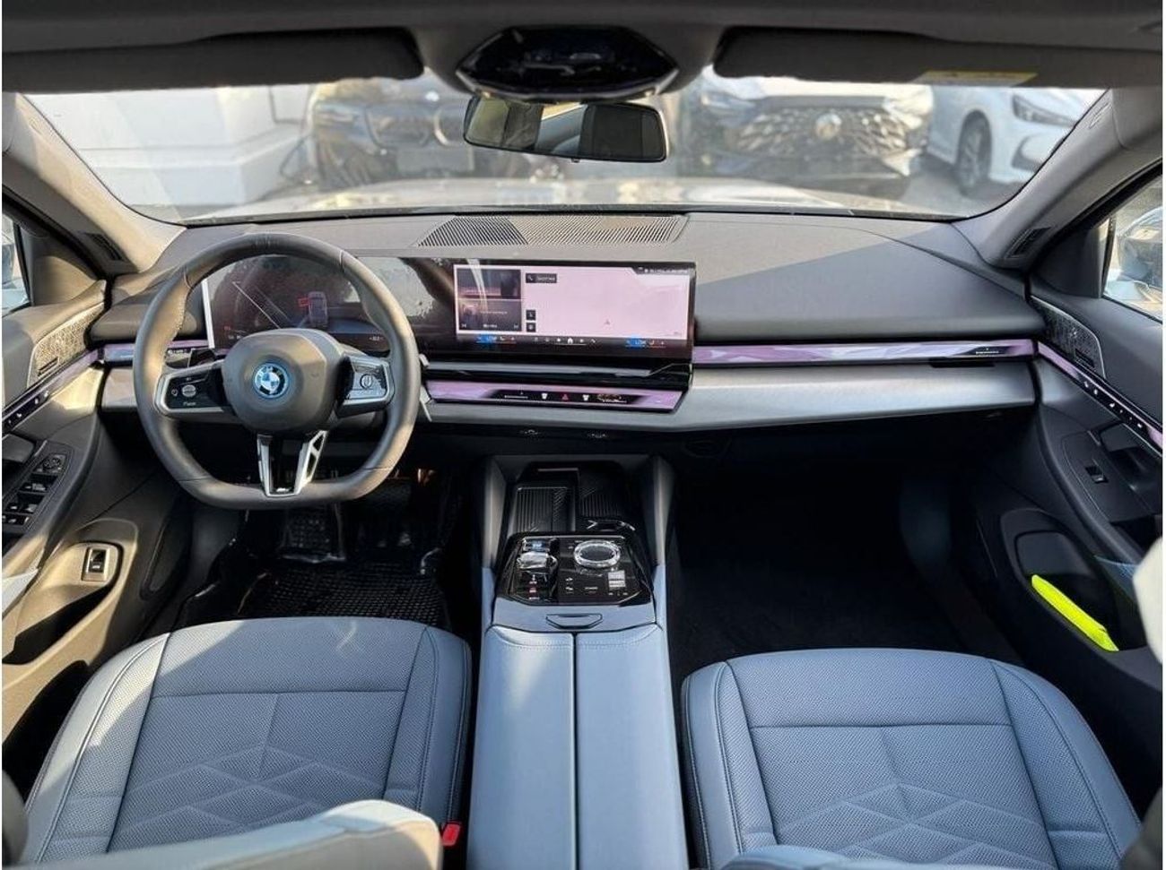 BMW i5 BMW I5 2024 35L