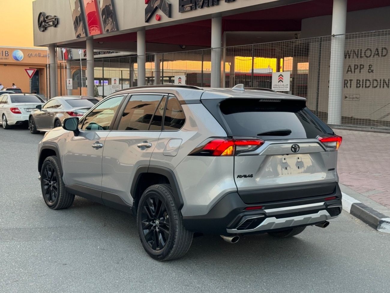 Toyota RAV4 2019 LIMITED PREMIUM AWD 2 KEYS USA IMPORTED