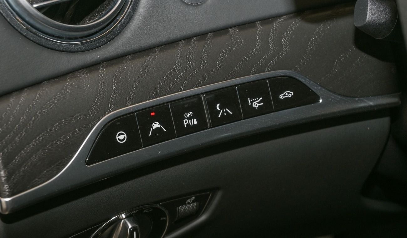 Mercedes-Benz S 63 AMG V8 Biturbo 4M